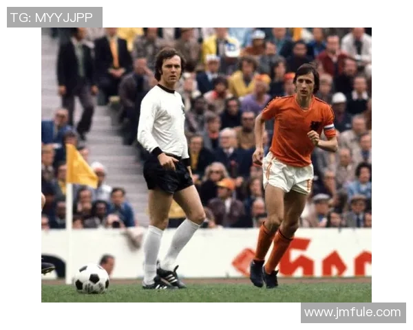 德国足球历届传奇球星排名榜揭秘 揭开足球巨星背后的荣耀与成就